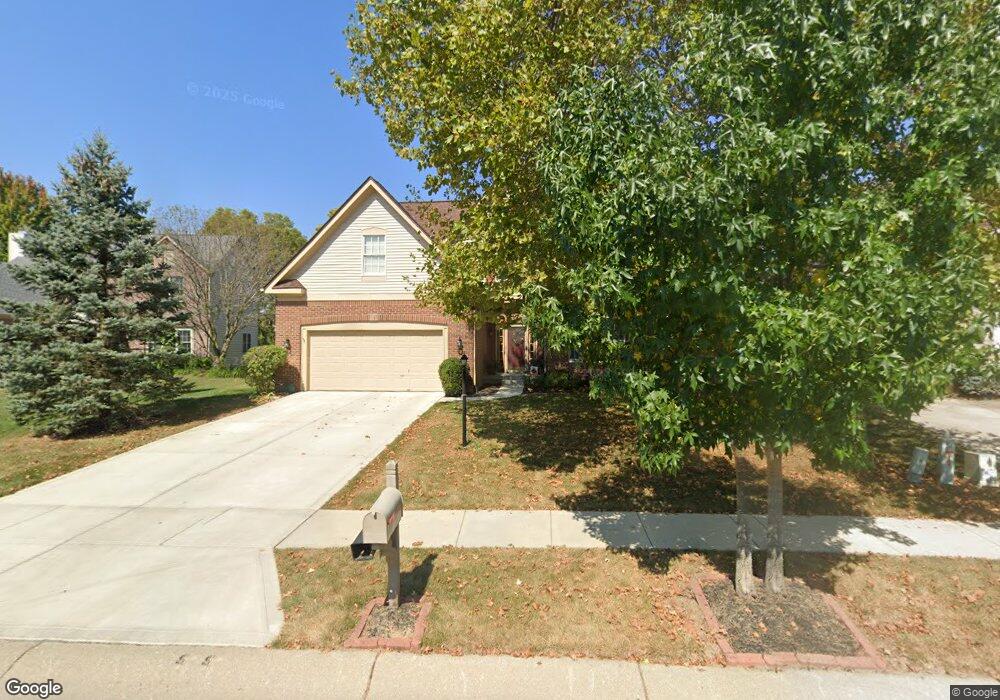 18328 Benton Oak Dr, Noblesville, IN 46062 - photo 1