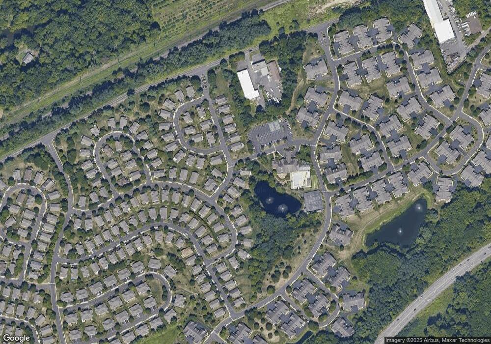 28 Goldfields Ave unit 210, Langhorne, PA 19047 - photo 1