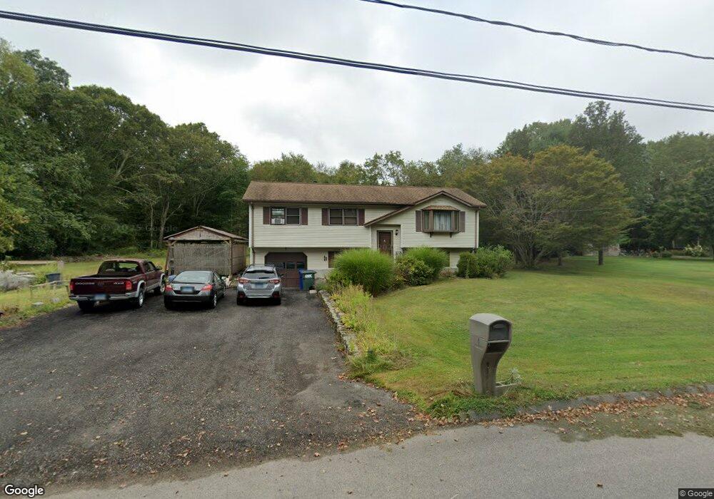 4 Knight St, Stonington, CT 06378 - photo 1