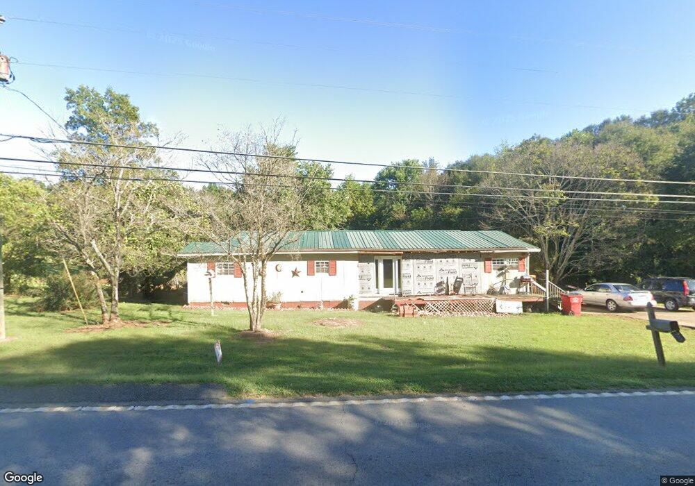 725 Wedowee St, Bowdon, GA 30108 - photo 1