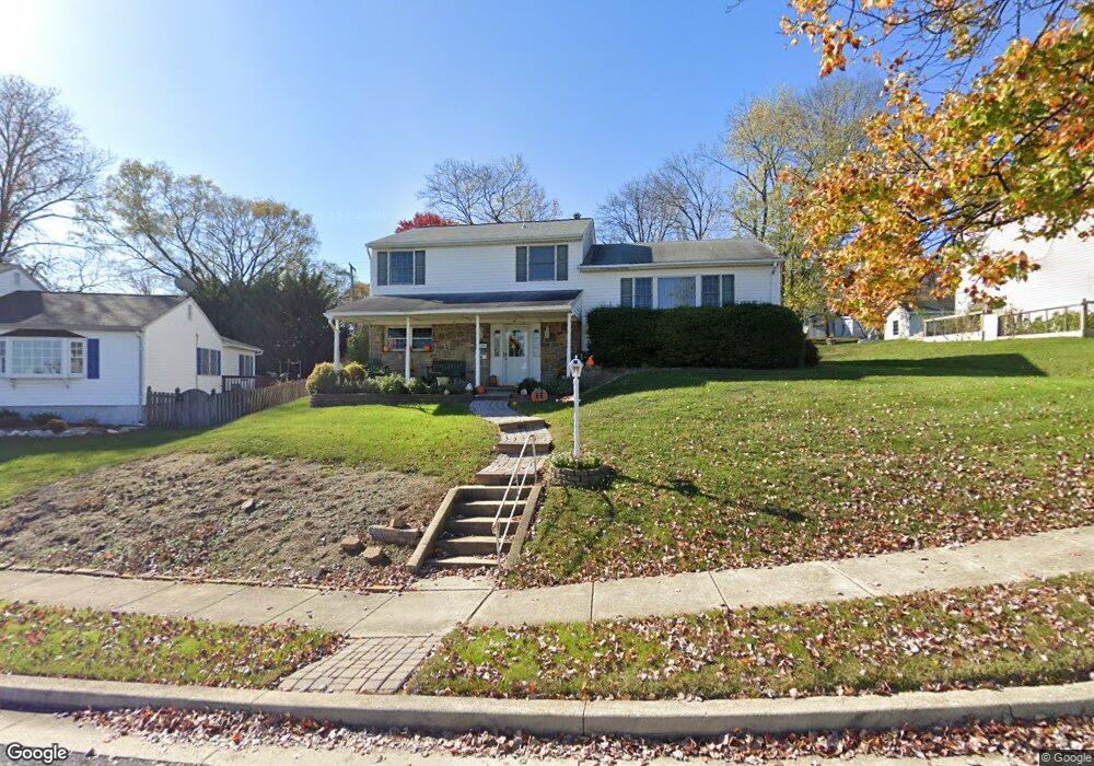 1105 Raven Dr, Halethorpe, MD 21227 - photo 1