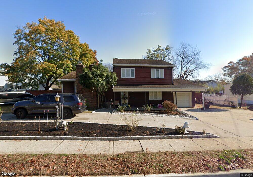 231 Willett Ave, South River, NJ 08882 - photo 1