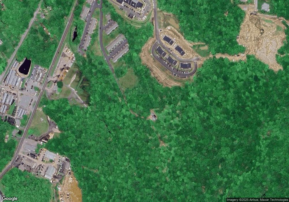 407 Lake Vista Dr unit 407, East Hampton, CT 06424 - photo 1