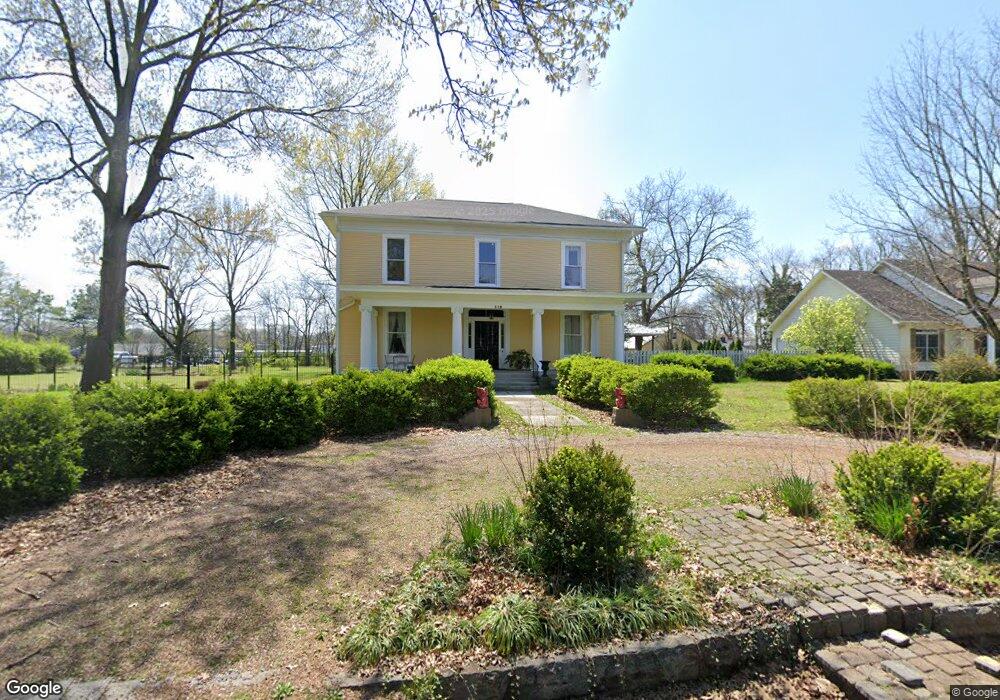 318 E Franklin St, Shelbyville, TN 37160 - photo 1