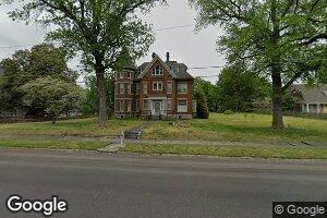 1422 Grand Ave, Carthage, MO 64836