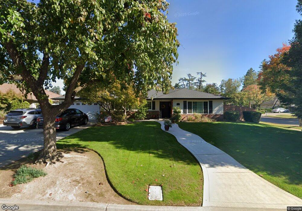 6256 N Benedict Ave, Fresno, CA 93711 - photo 1