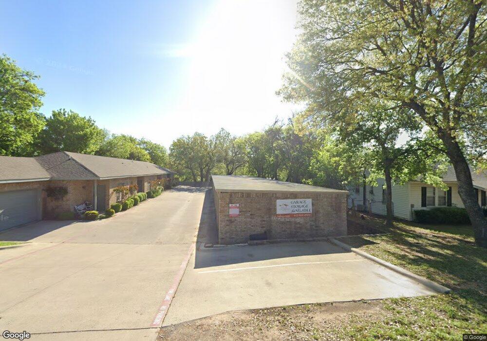 219 S Line St unit 103, Weatherford, TX 76086 - photo 1