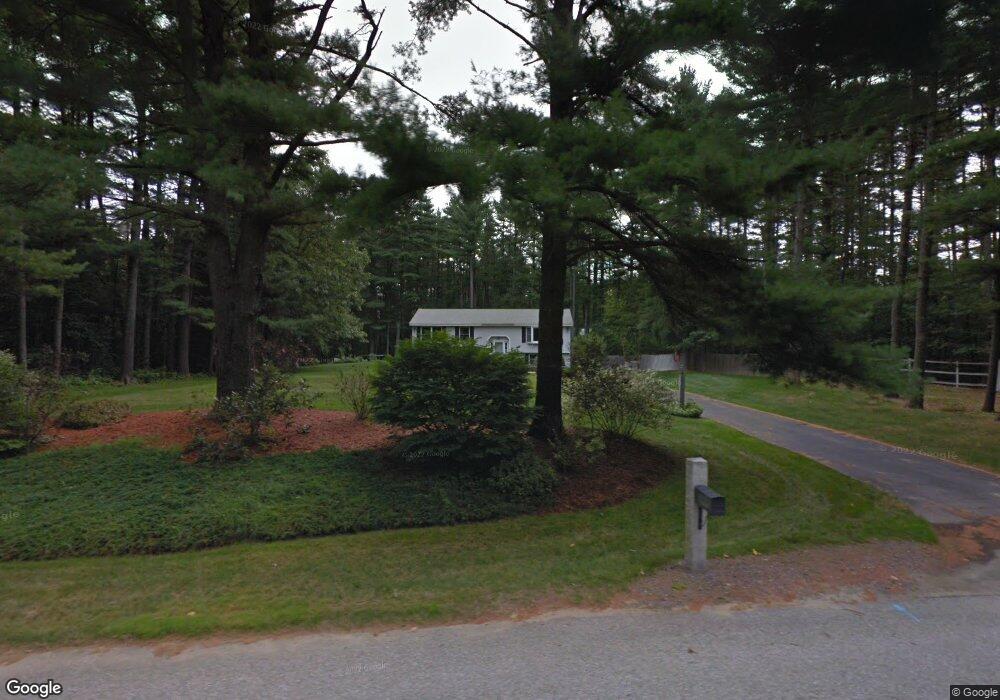 4 Woodside Dr, Londonderry, NH 03053 - photo 1