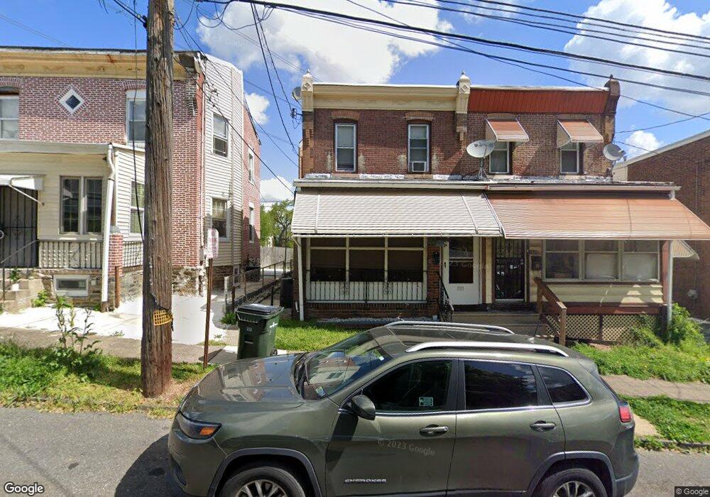 1011 Pine St, Darby, PA 19023 - photo 1
