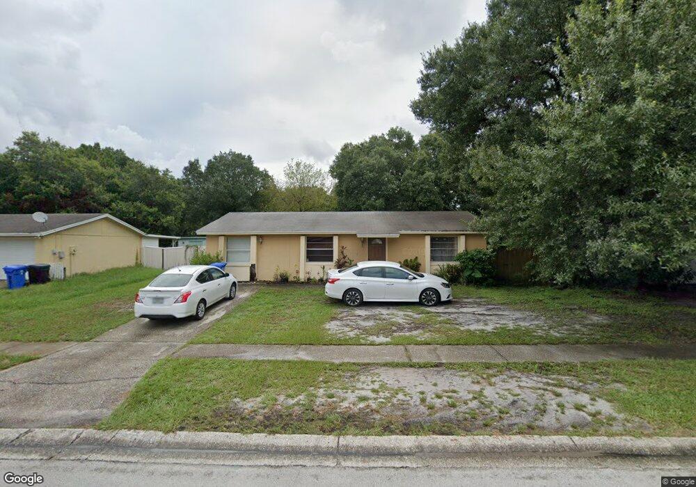 3610 Sugarcreek Dr, Tampa, FL 33619 - photo 1