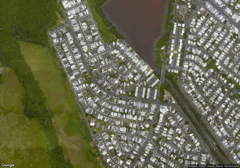 st.3 Urb Lagos de Plata Levittown E-5, Toa Baja, PR 00949 - photo 1