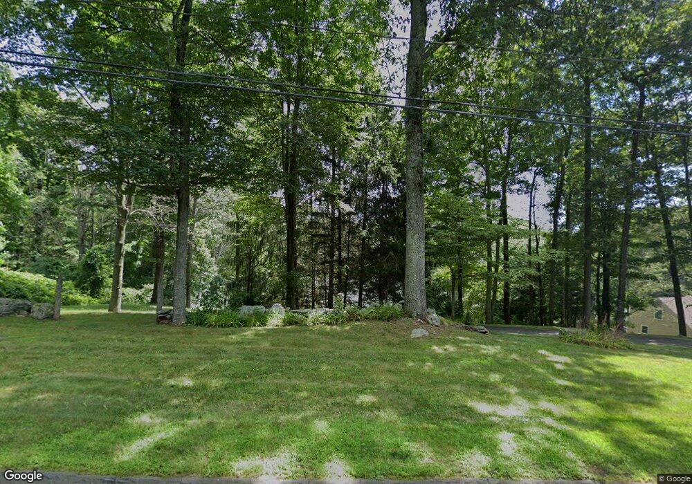 319 Northwood Dr, Guilford, CT 06437 - photo 1