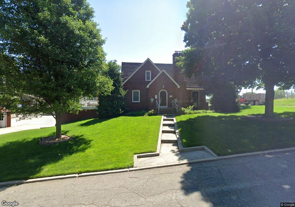 1023 Willow St, Concordia, KS 66901 - photo 1