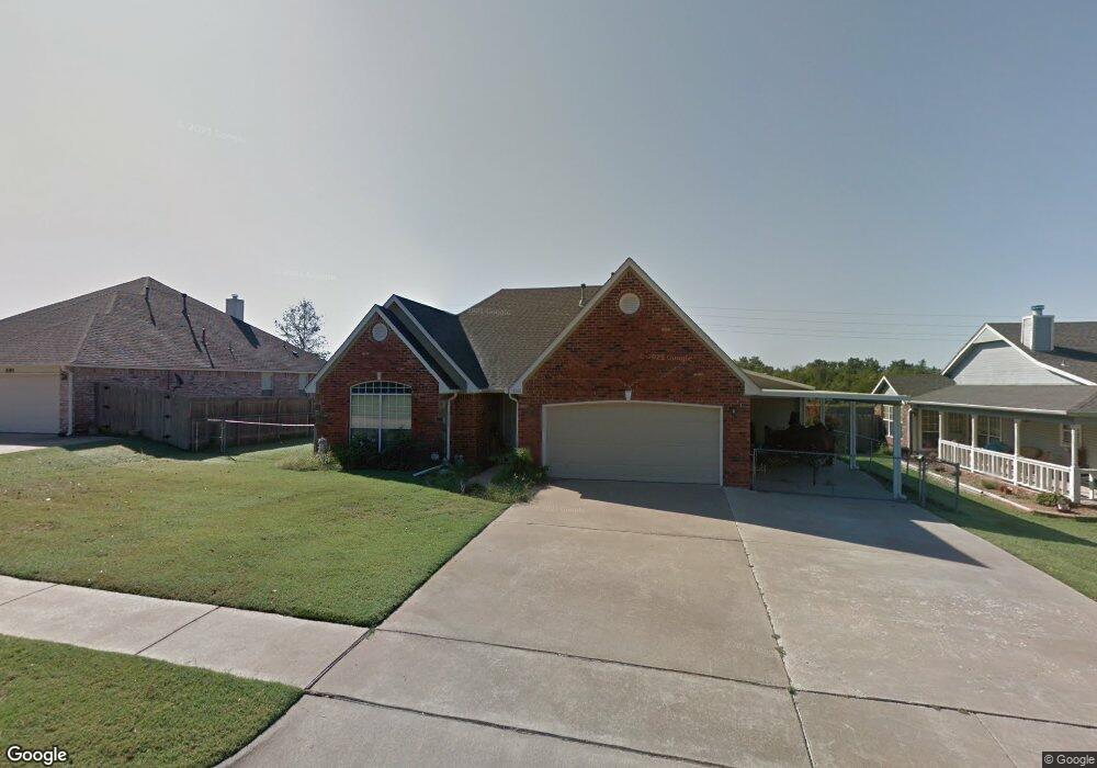 8301 E Lansing St, Broken Arrow, OK 74014 - photo 1