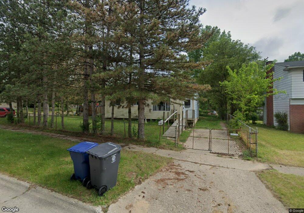 2914 Hampstead Dr, Flint, MI 48506 - photo 1