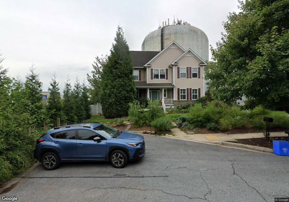 1902 Kermit Rd, Silver Spring, MD 20910 - photo 1