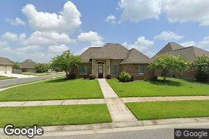 13327 Williamsburg Dr, Walker, LA 70785