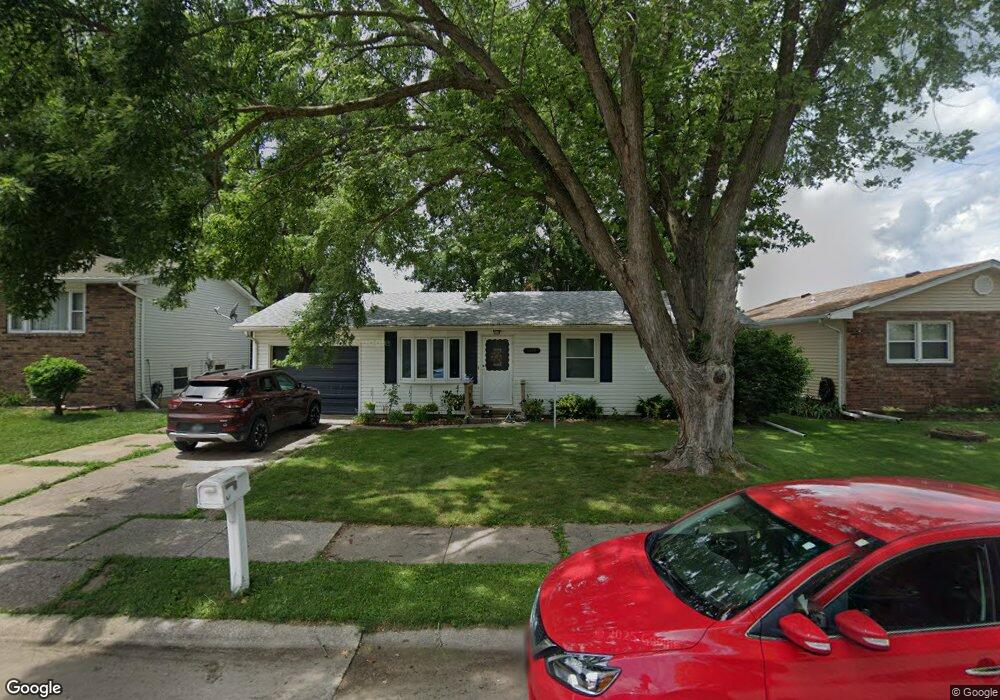 1210 Calvin St, Davenport, IA 52804 - photo 1