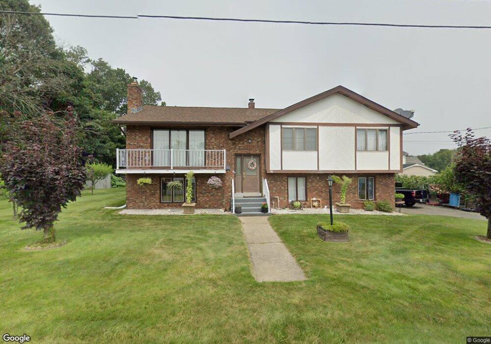 26 Clarence St, Ludlow, MA 01056 - photo 1