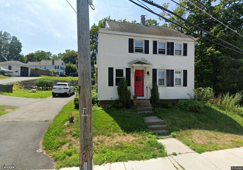 94 Elm St unit B, Amesbury, MA 01913 - photo 1