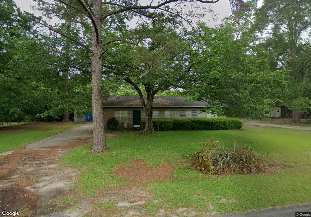 121 Snowden Loop, Fitzgerald, GA 31750 - photo 1