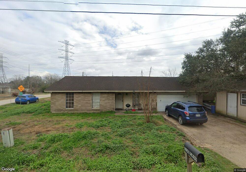 330 County Road 99, Alvin, TX 77511 - photo 1
