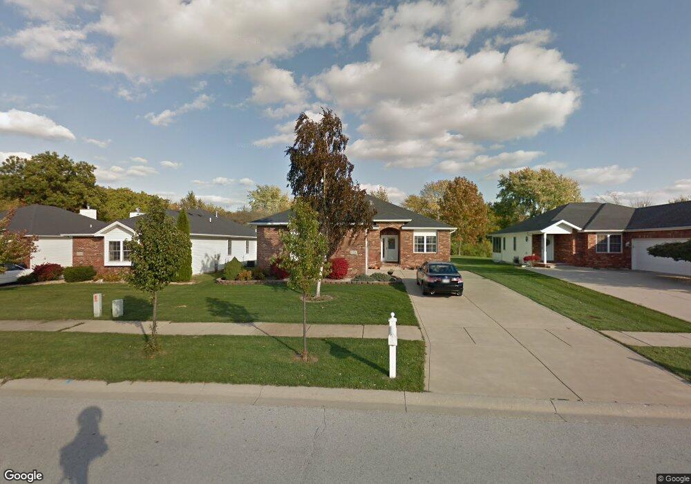 1050 Stillwater Pkwy, Crown Point, IN 46307 - photo 1