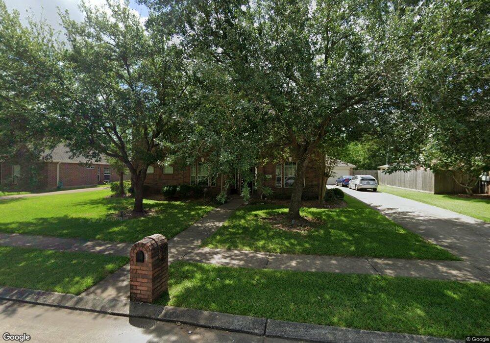 317 Overlook Dr, Friendswood, TX 77546 - photo 1