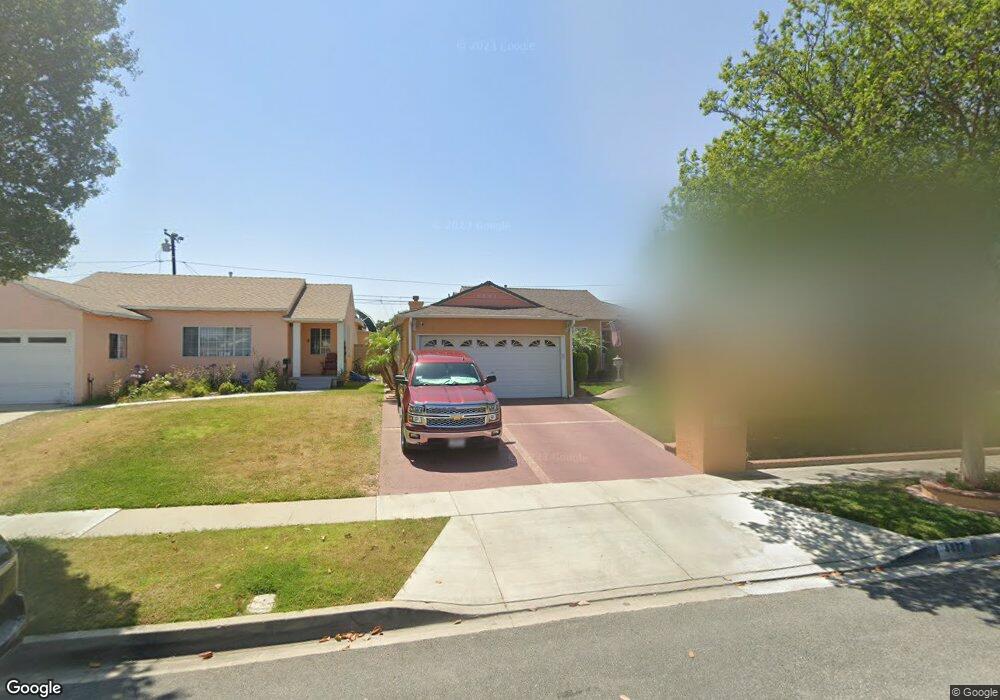 4827 Lakewood Blvd, Lakewood, CA 90712 - photo 1