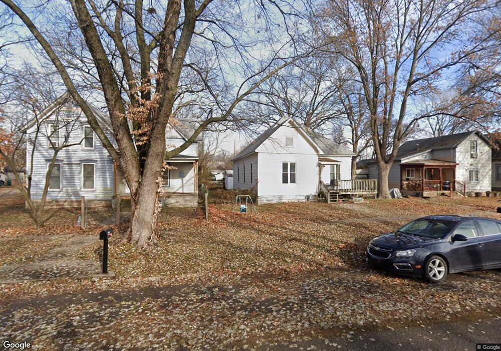 1331 Dirr Ave, Parsons, KS 67357 - photo 1