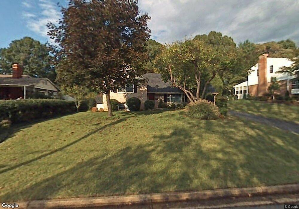 900 Neal Dr, Alexandria, VA 22308 - photo 1