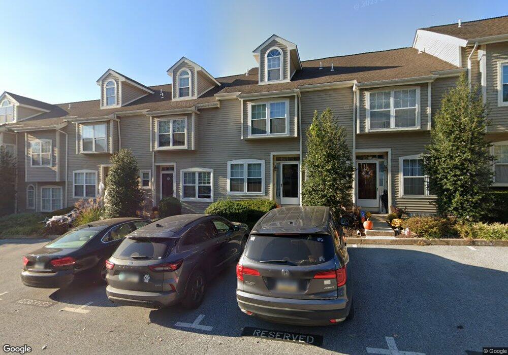 803 Cheswold Ct unit 803, Chesterbrook, PA 19087 - photo 1