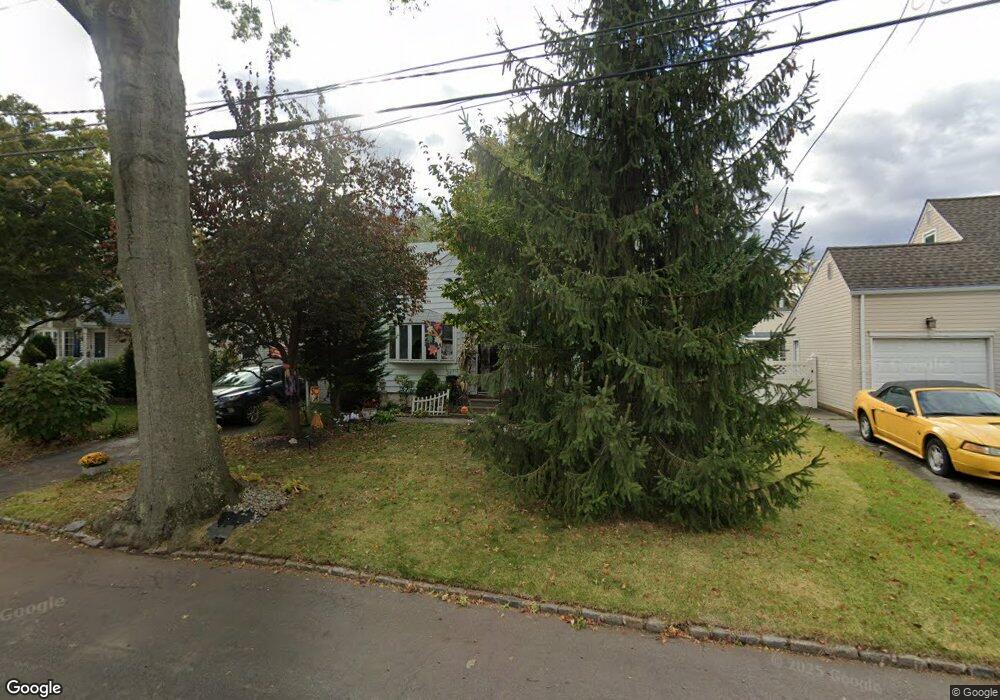 726 Beverly Rd, Rahway, NJ 07065 - photo 1