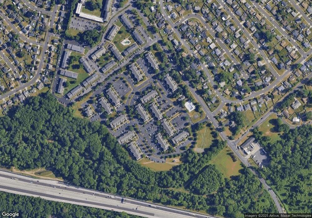 54 Natalie Ct unit 312, Levittown, PA 19057 - photo 1