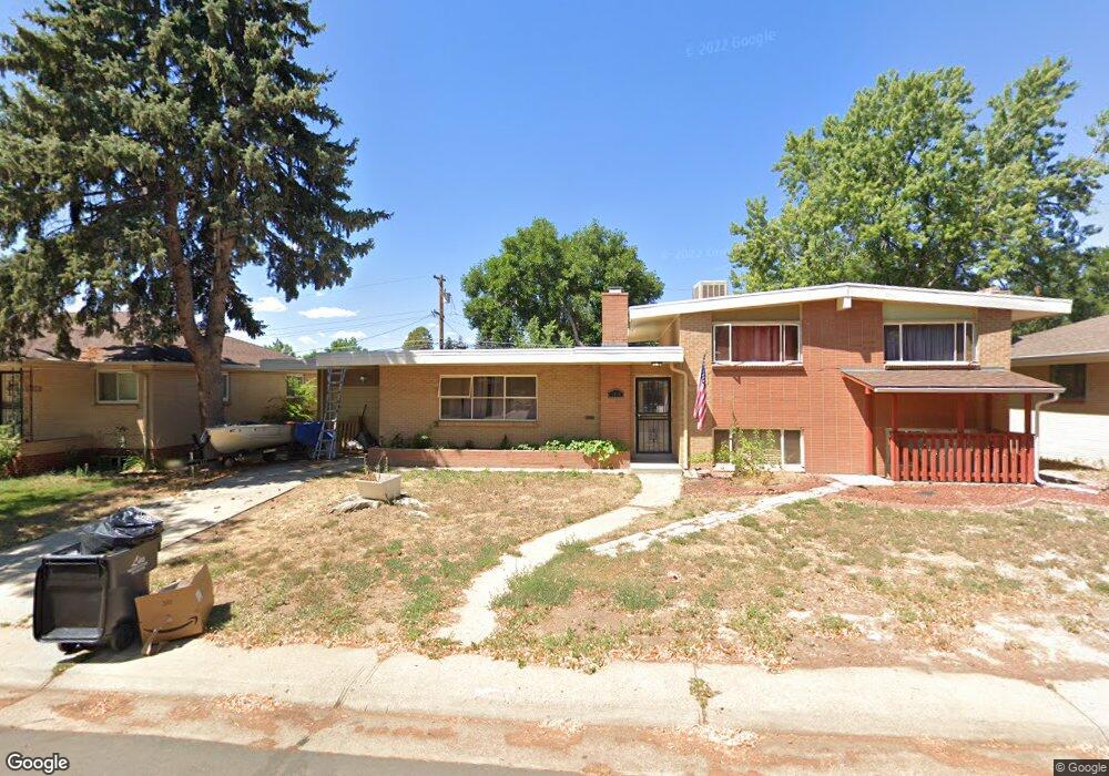 1015 Kenton St, Aurora, CO 80010 - photo 1