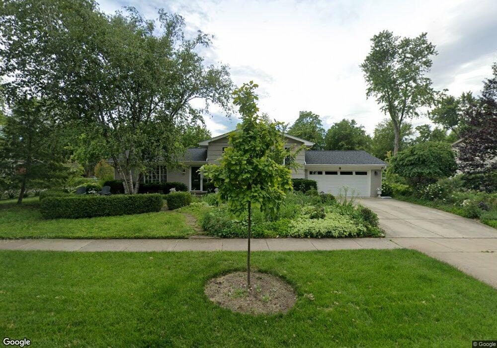 8 W Bailey Rd, Naperville, IL 60565 - photo 1