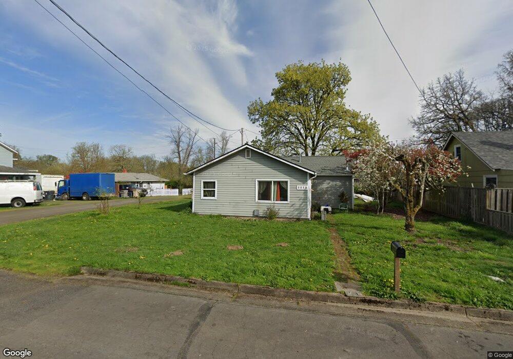 2039 16th Ave SW, Albany, OR 97321 - photo 1