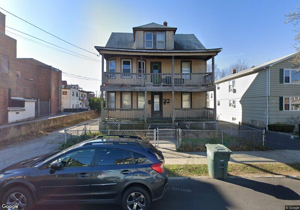 29 King St unit 3, Bridgeport, CT 06605 - photo 1