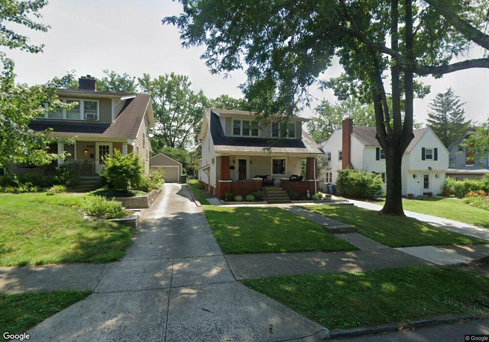 217 E Dunedin Rd, Columbus, OH 43214 - photo 1