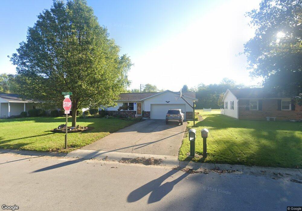 126 Phillips Dr, Wapakoneta, OH 45895 - photo 1