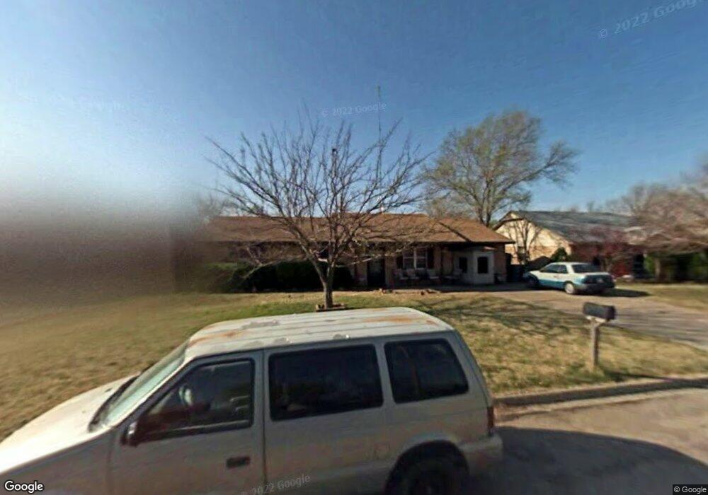 116 E D Ave, Cache, OK 73527 - photo 1