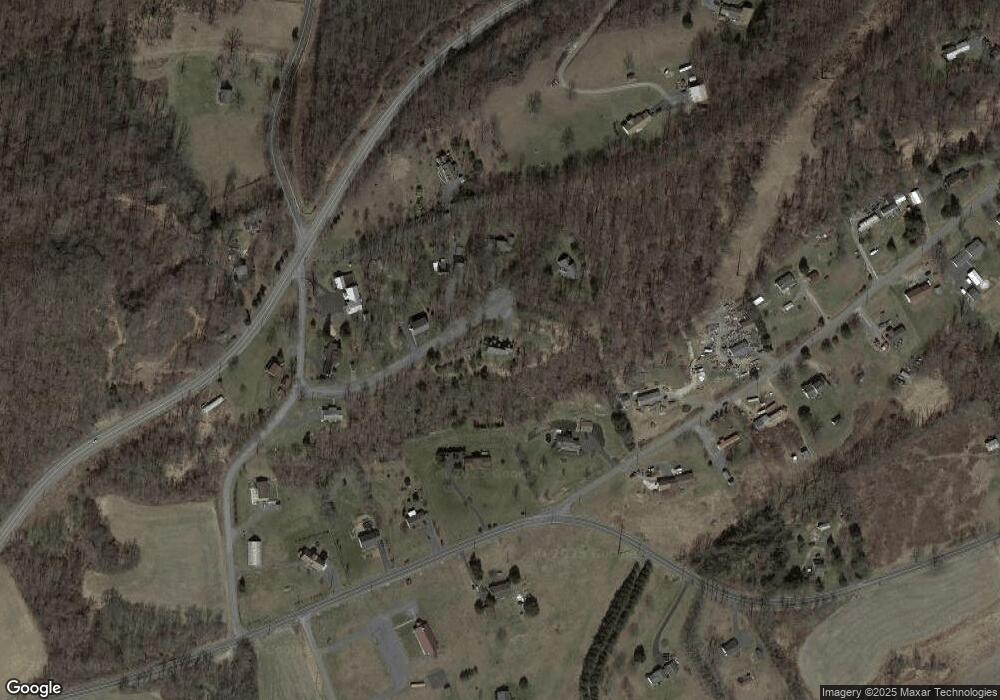 39 Airyview Ln, New Bloomfield, PA 17068 - photo 1