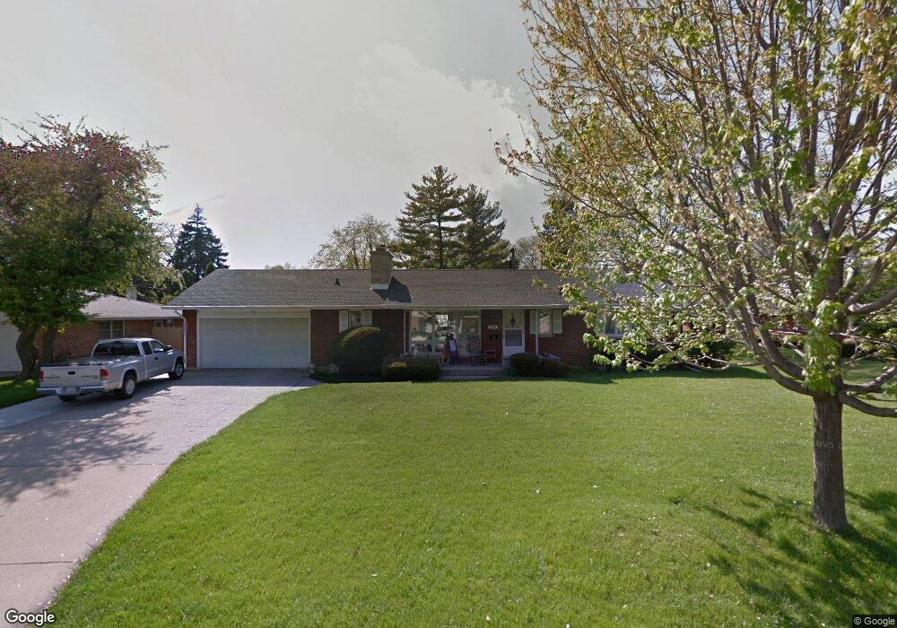 239 S Edgelawn Dr, Aurora, IL 60506 - photo 1