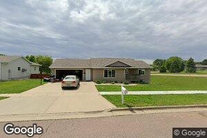 413 W 8th St, Dell Rapids, SD 57022