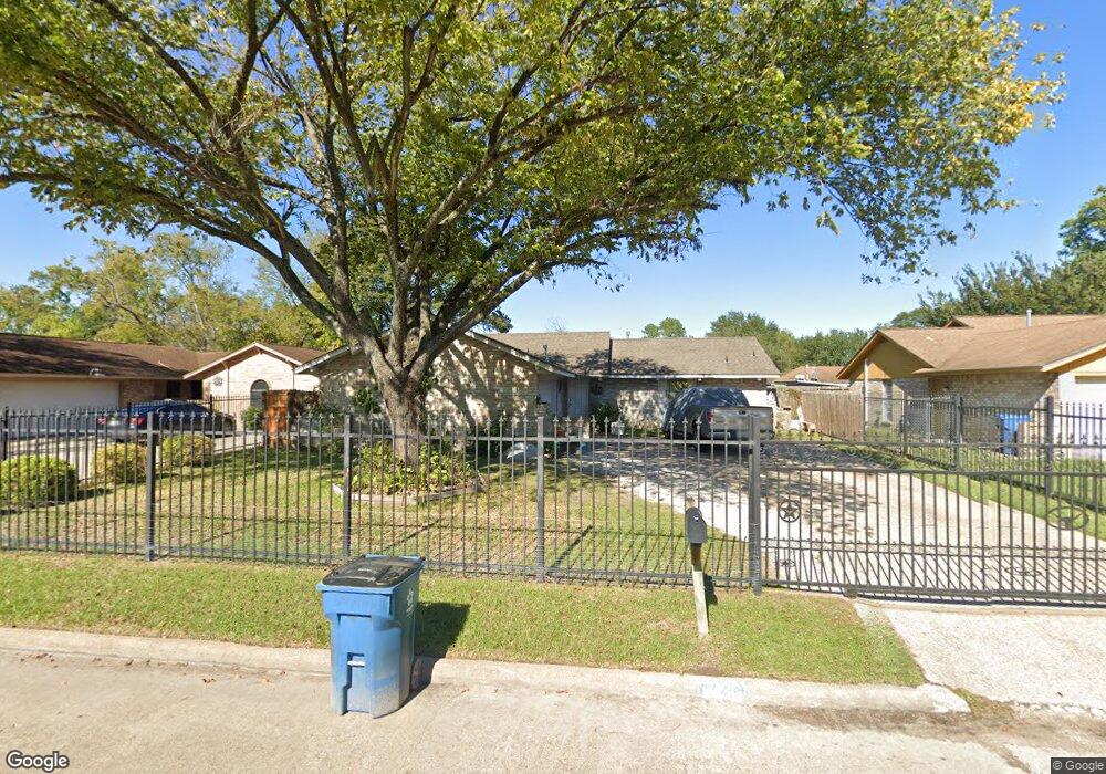 2010 Deerhurst Ln, Houston, TX 77088 - photo 1