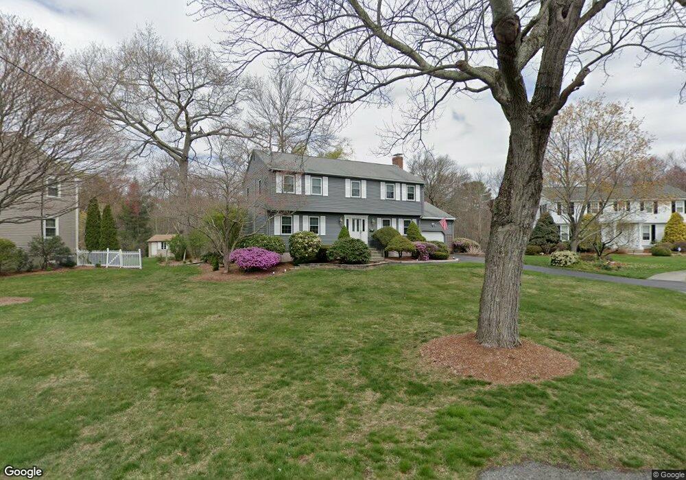 10 Lomas Cir, Framingham, MA 01701 - photo 1