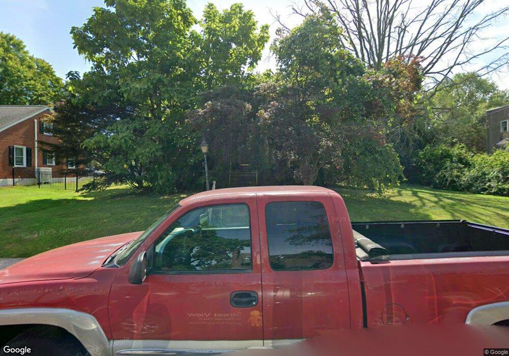 256 E Summit St, Souderton, PA 18964 - photo 1