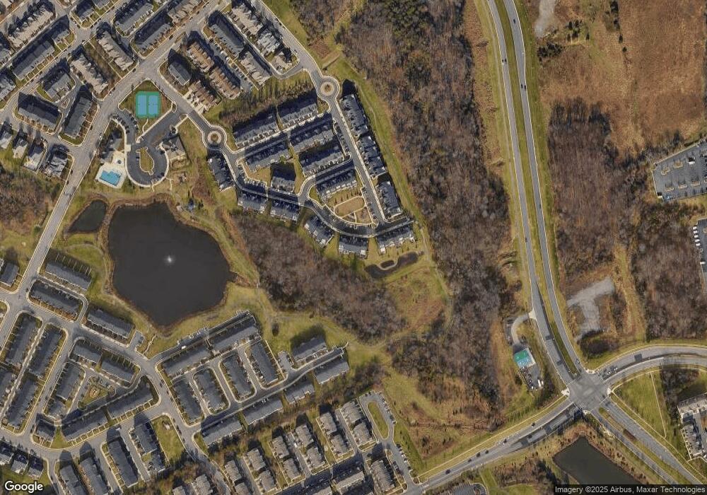 25045 Cambridge Hill Terrace, Chantilly, VA 20152 - photo 1