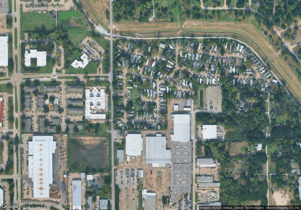 7130 White Oak Cir, Houston, TX 77040 - photo 1