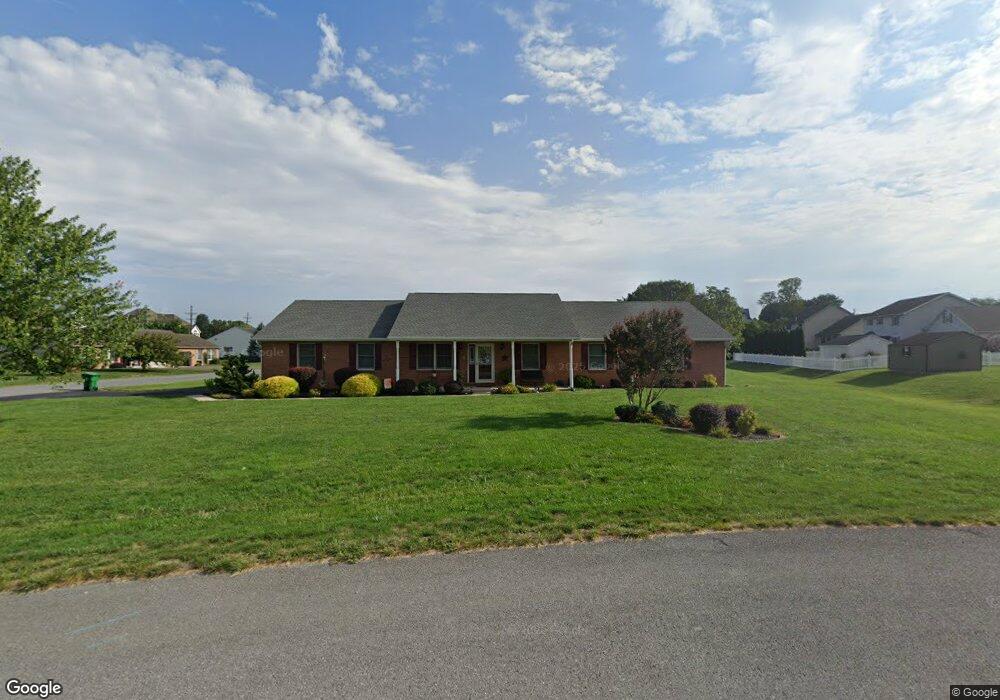 1071 Jason Dr, Greencastle, PA 17225 - photo 1